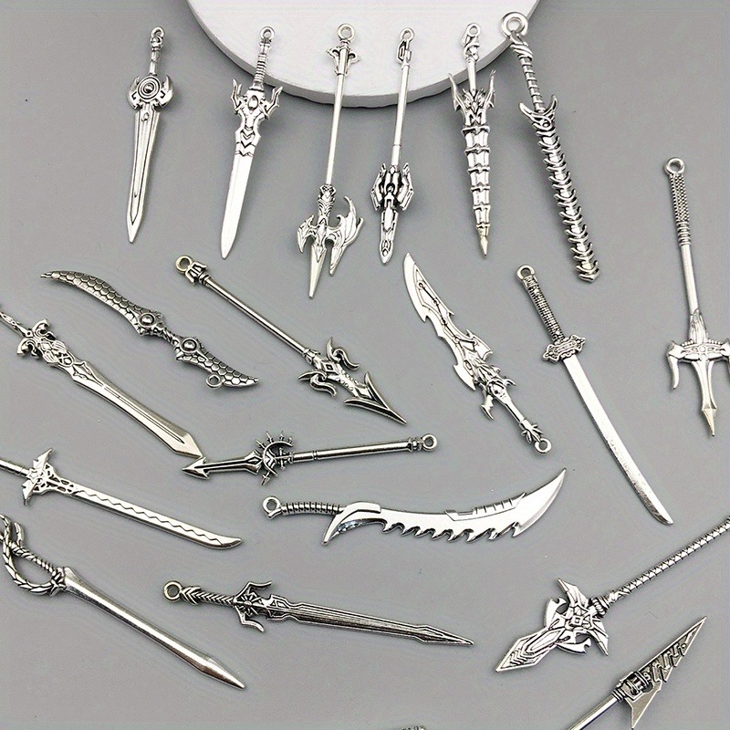Vintage Fashion Stores - Lot aléatoire de 10/20 pendentifs rétro