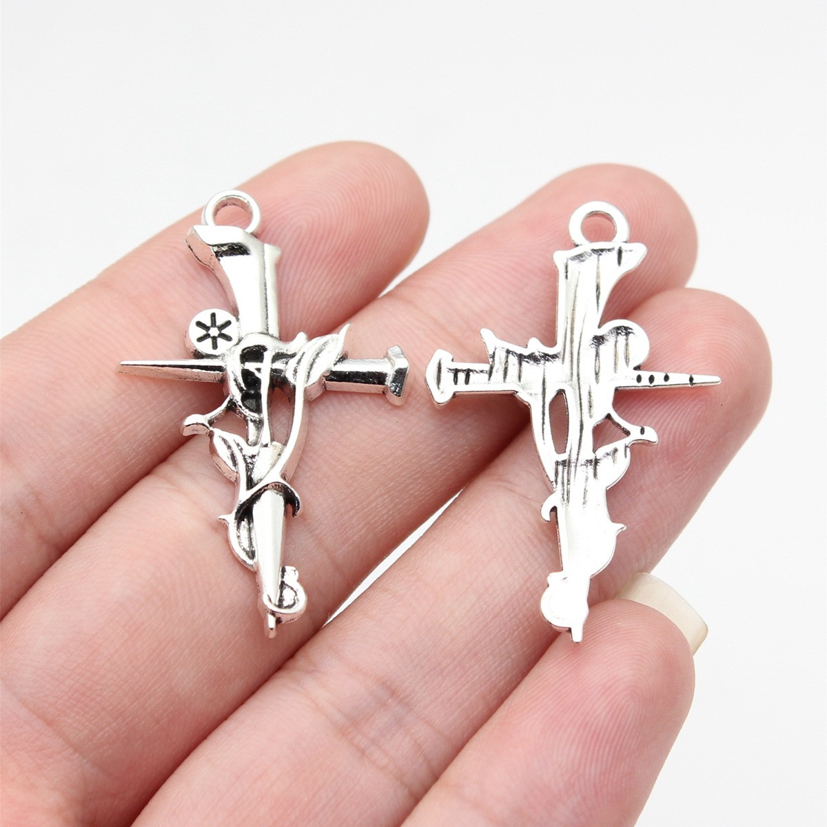 Accessoires de fabrication de  - Vintage Fashion Stores avis et prix