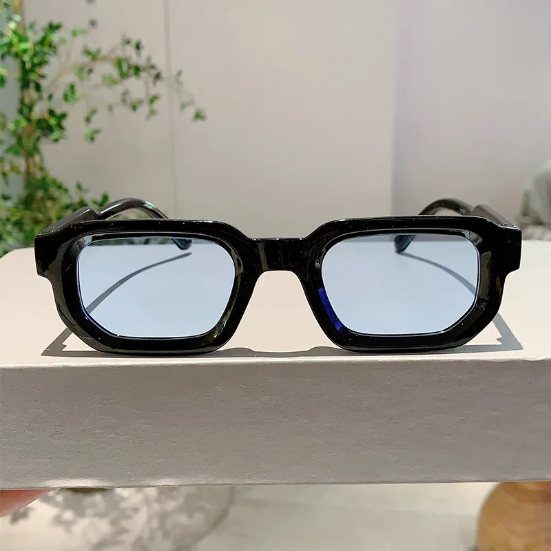 Lunettes de soleil vintage à m - Vintage Fashion Enthusiasts avis et prix