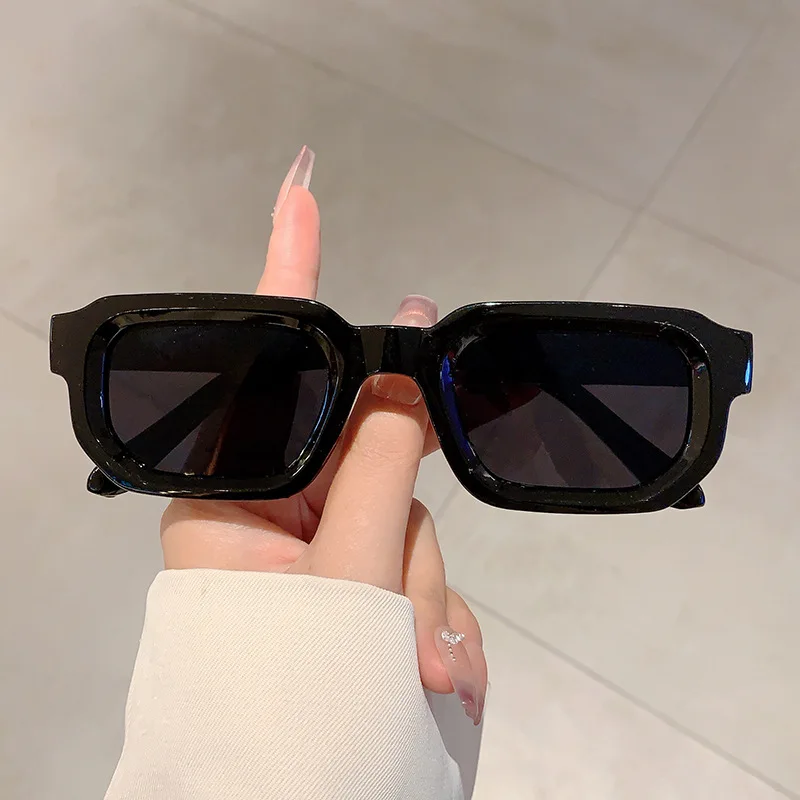 Lunettes de soleil vintage à m - Vintage Fashion Enthusiasts avis et prix